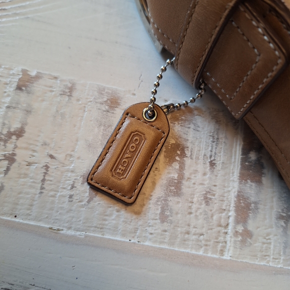 Coach Vintage Brown Leather Soho Shoulder Bag - Picture 3 of 7